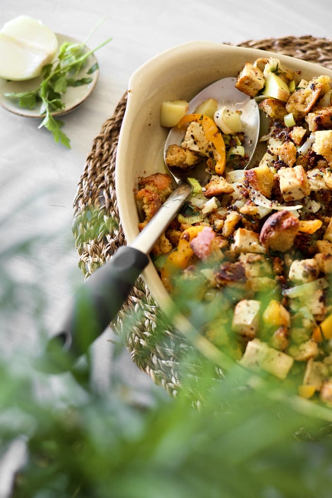 Portuguese-Sautéed-Tofu-Veggies-cornbread-Gomes-de-Sá-style-broa-de-milho - 8