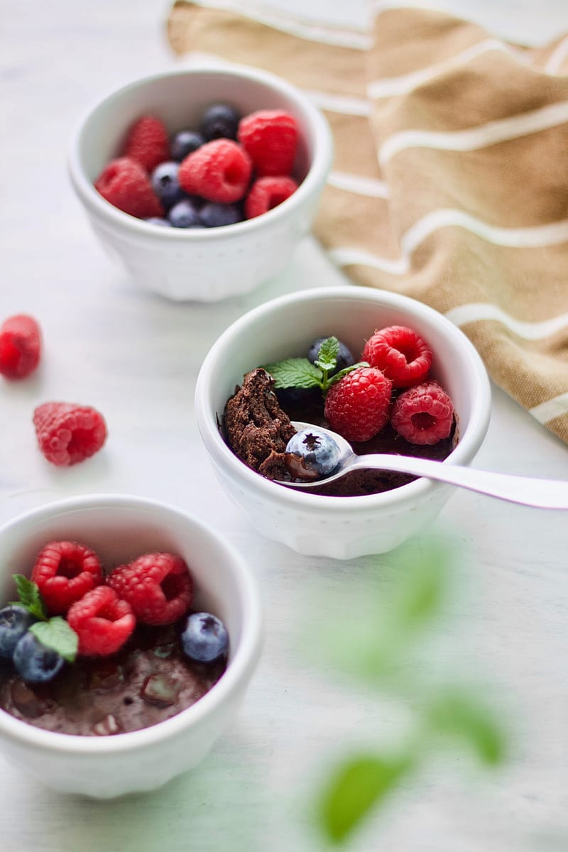 easy-healthy-vegan-chocolate-brownie - zest and the city