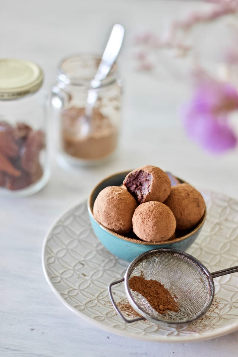 healthy-energy-Brownie-Truffles-saudável-trufas-chocolate-energéticas-2